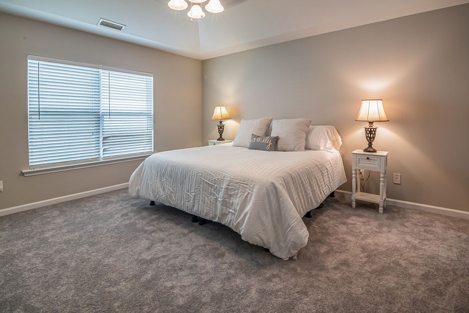 Split King Mattress & Dual Comfort: 2026 Guide for Couples