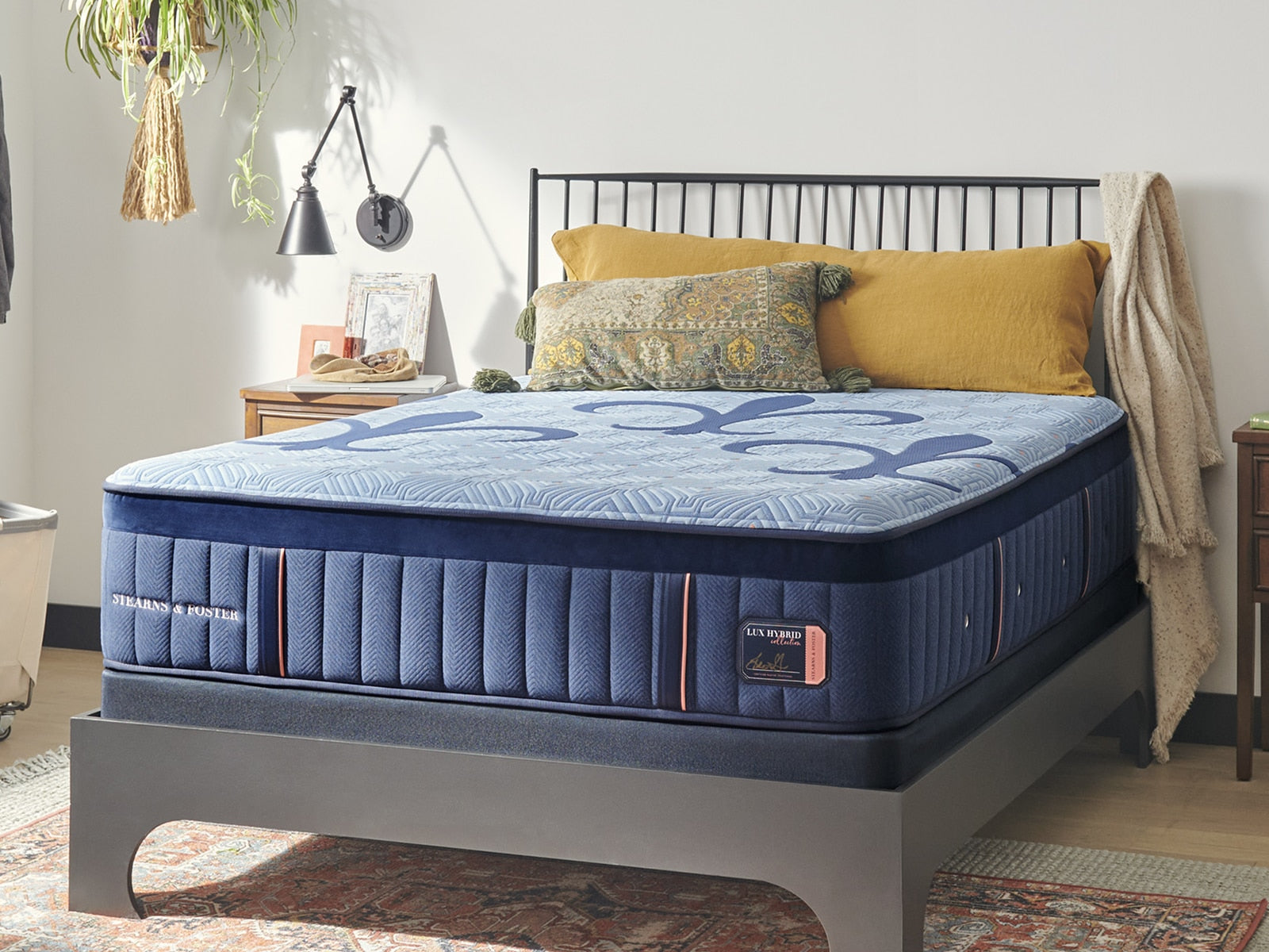 Stearns & Foster Lux Hybrid Elite 14.5" Soft Cooling Hybrid Mattress