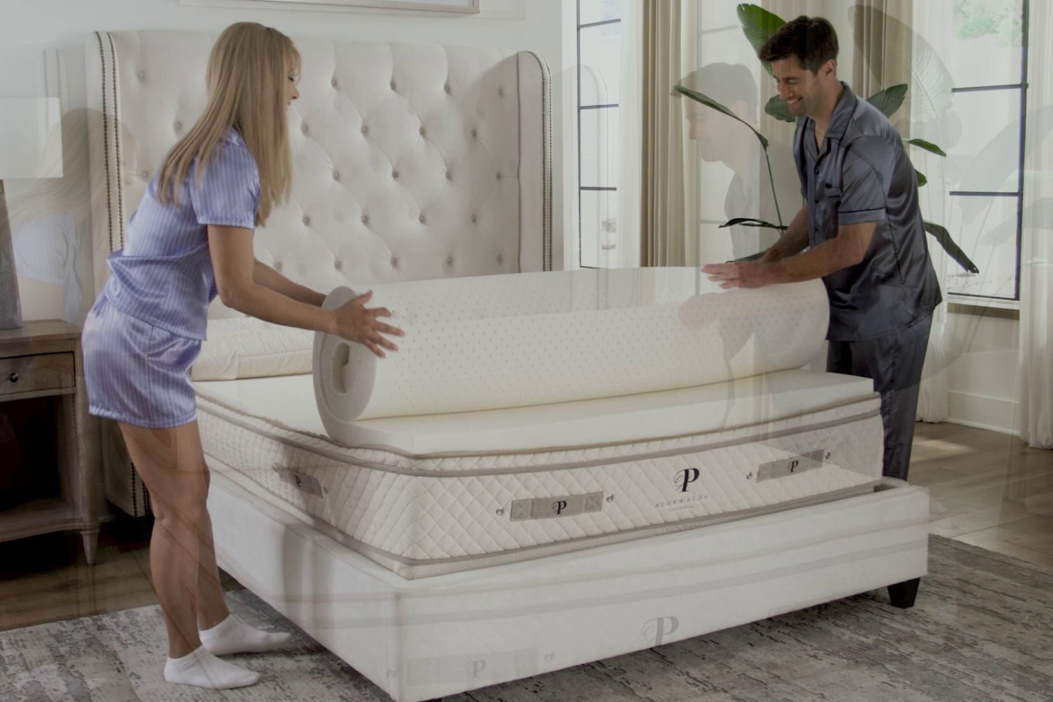 PlushBeds Hybrid 12" Latex Mattress - The Luxury Bliss